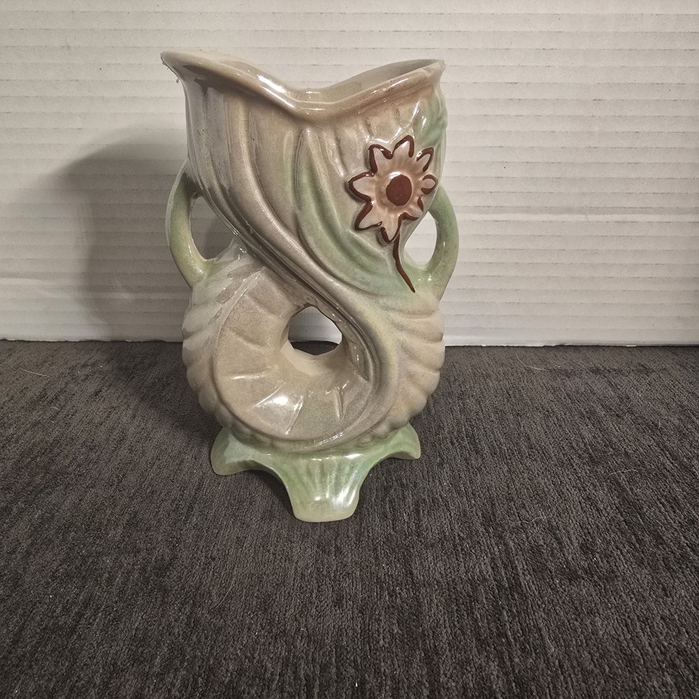 Vintage Abstract Art Nouveau Fish Mouth Figure 8 Ceramic Art Pottery Vase Brazil